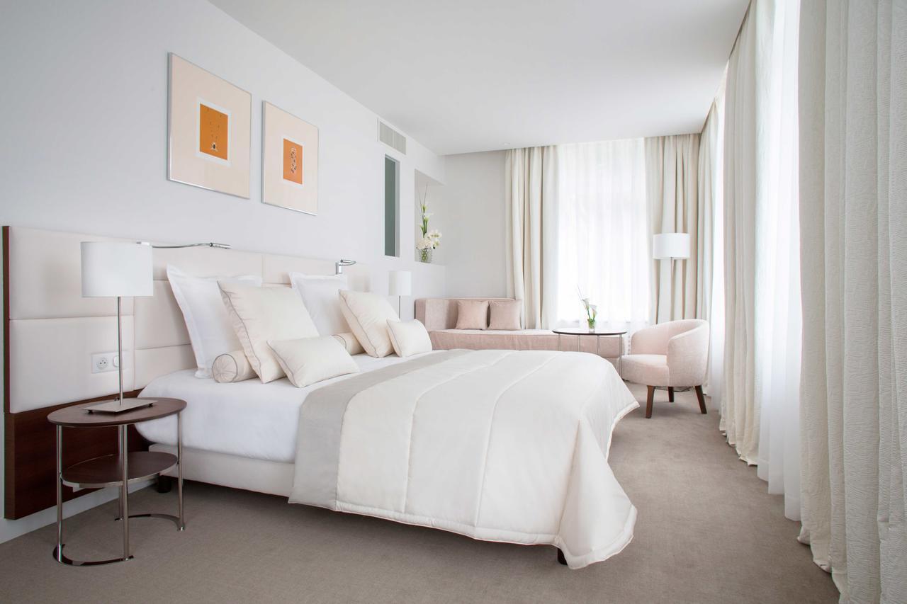 Chateau Hochberg, Hotel & Restaurant Wingen-sur-Moder ภายนอก รูปภาพ