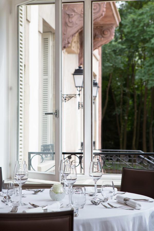 Chateau Hochberg, Hotel & Restaurant Wingen-sur-Moder ภายนอก รูปภาพ