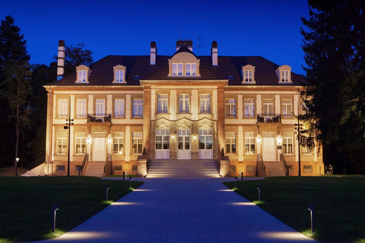 Chateau Hochberg, Hotel & Restaurant Wingen-sur-Moder ภายนอก รูปภาพ